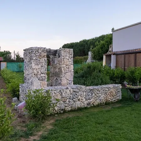 A Lu Fanizza B&B 쿠트로피아노