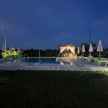 A Lu Fanizza 쿠트로피아노